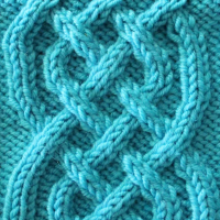 2024-06-24-siirtosilmukksneulos-Celtic Cable Knitting